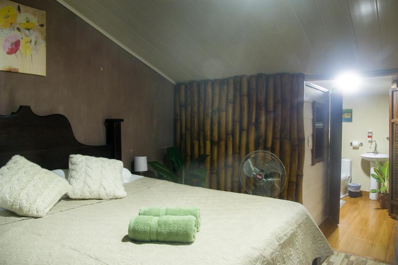 Cacao Lodge And Tours La Fortuna Luaran gambar